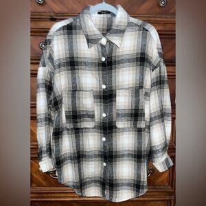 SHEIN Plaid Print Drop Shoulder Button Down Shirt with Pockets 25” P2P